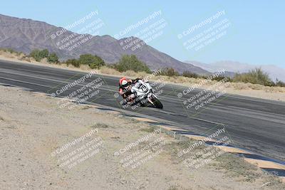 media/Dec-01-2025-Moto Forza (Mon) [[2daa91e15f]]/1-Advanced Group/Session 4 (Turn 10 Inside)/